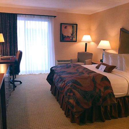 Best Western Plus Oswego Hotel&Conference Center Zewnętrze zdjęcie