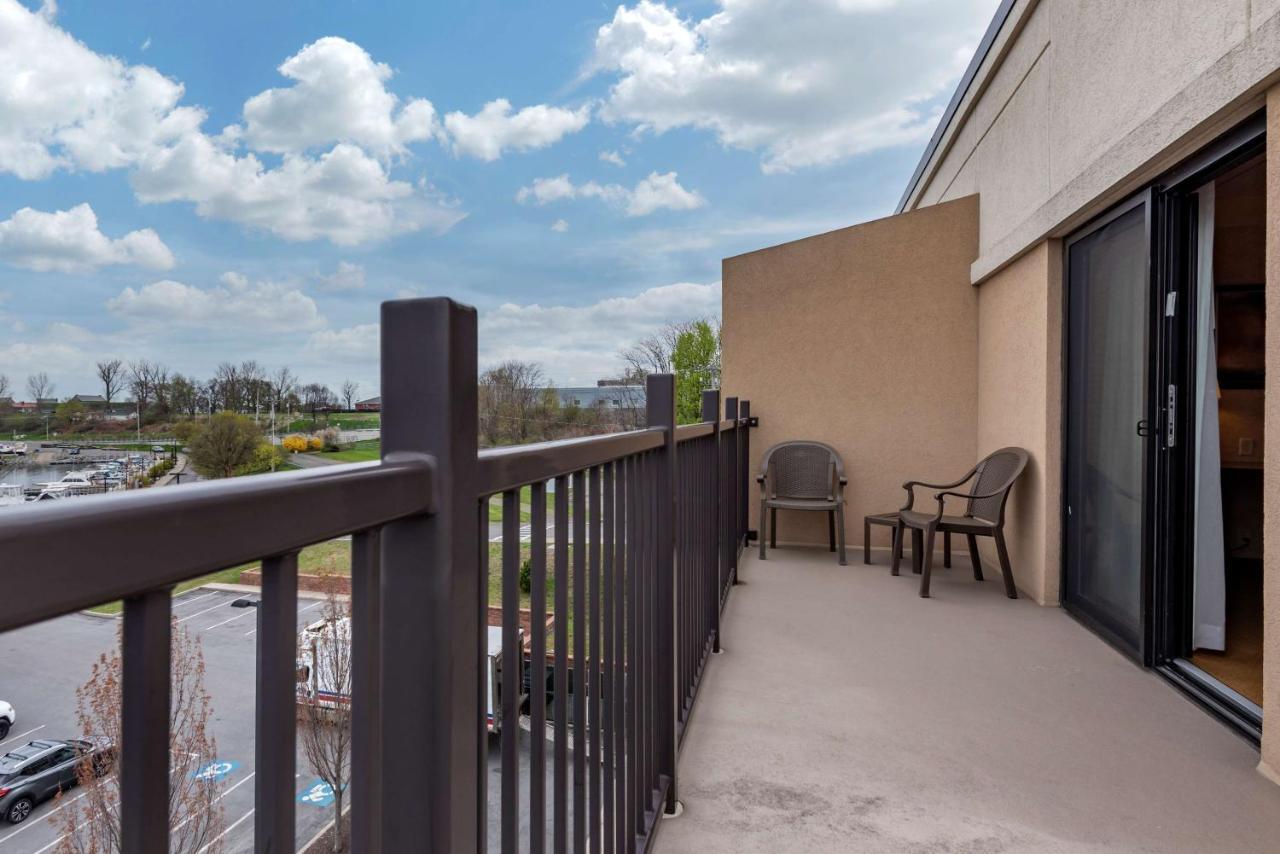 Best Western Plus Oswego Hotel&Conference Center Zewnętrze zdjęcie