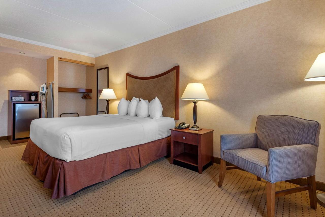 Best Western Plus Oswego Hotel&Conference Center Zewnętrze zdjęcie