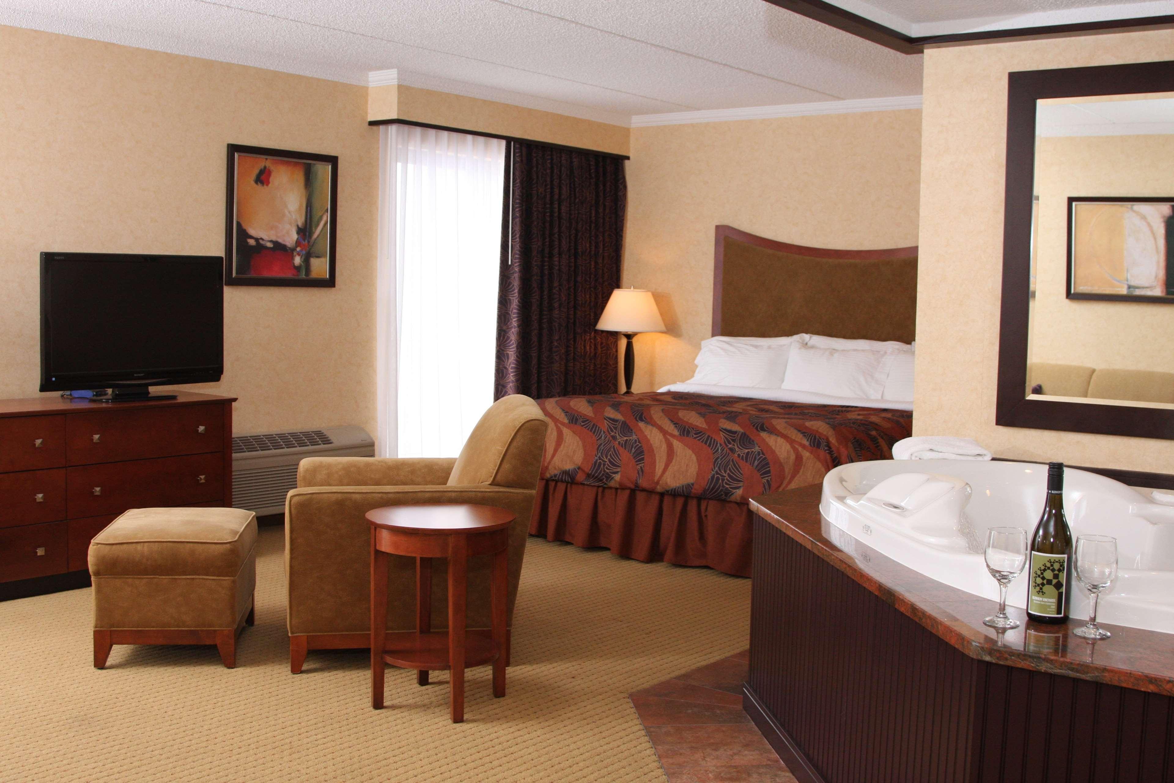 Best Western Plus Oswego Hotel&Conference Center Zewnętrze zdjęcie