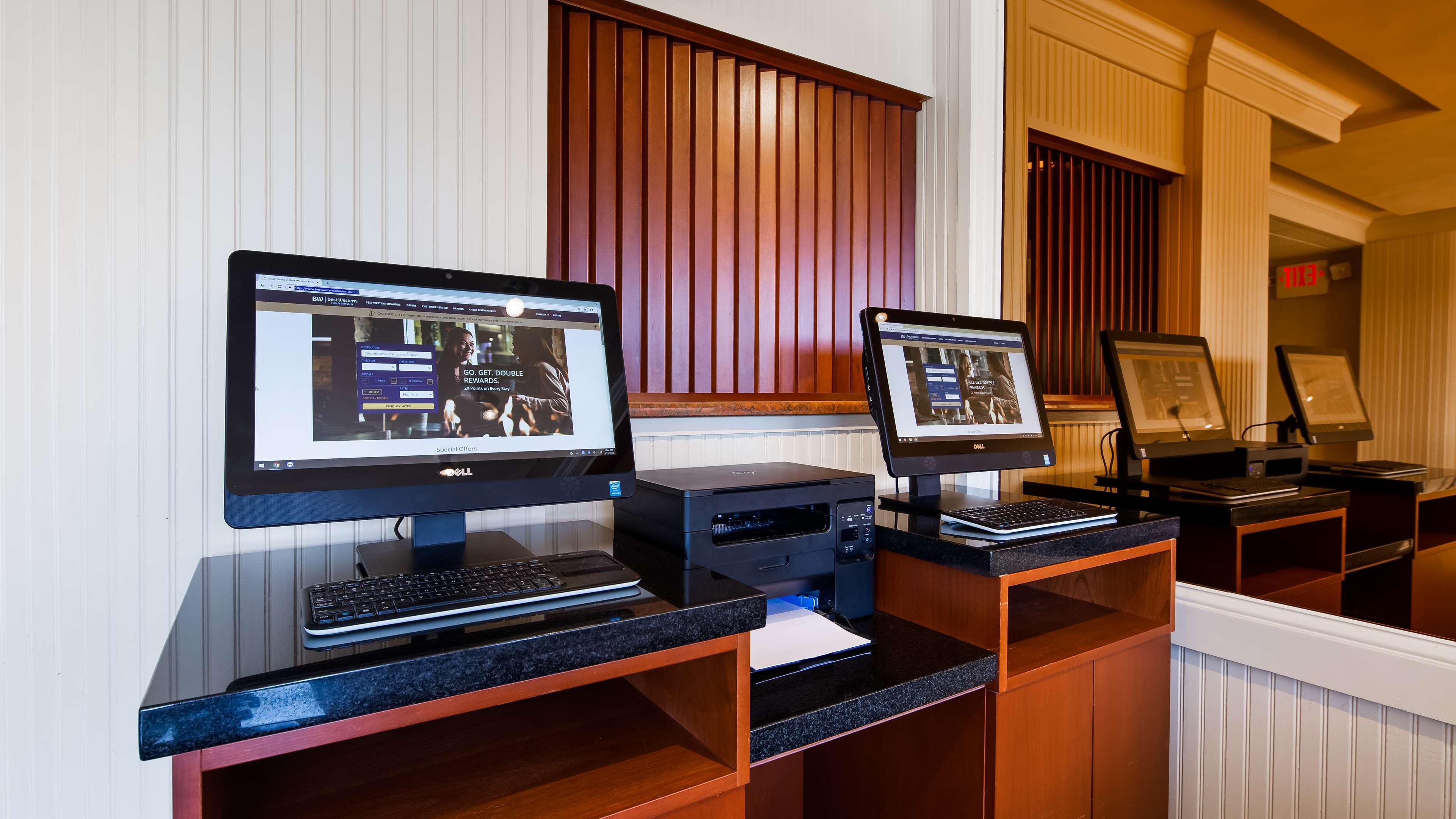 Best Western Plus Oswego Hotel&Conference Center Zewnętrze zdjęcie