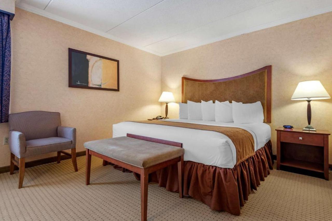 Best Western Plus Oswego Hotel&Conference Center Zewnętrze zdjęcie